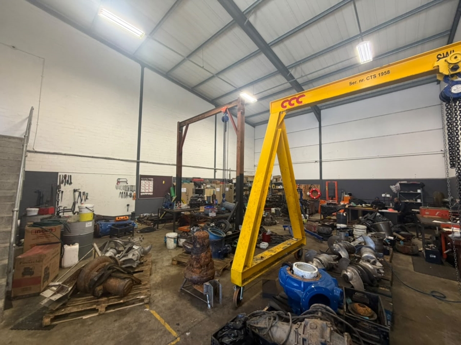 To Let Commercial Property for Rent in Brackenfell Central Western Cape
